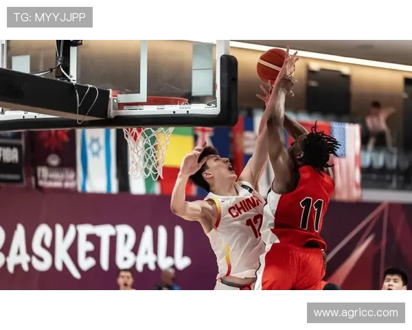 中国男篮在世界杯预选赛中力克强敌 迎来历史性胜利再创辉煌 中国男篮在世界杯预选赛中力克强敌 迎来历史性胜利再创辉煌