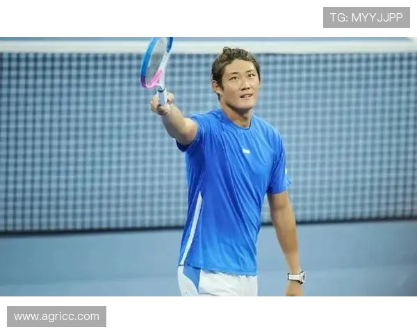 张之臻逆转夺冠再创中国男网历史新篇章点燃巴黎年终希望