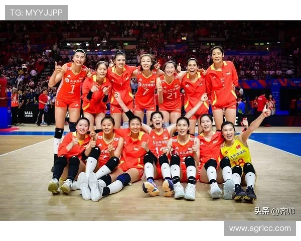 中国女排连胜夺冠展现团队精神新气象年轻阵容闪耀国际赛场 中国女排连胜夺冠展现团队精神新气象年轻阵容闪耀国际赛场