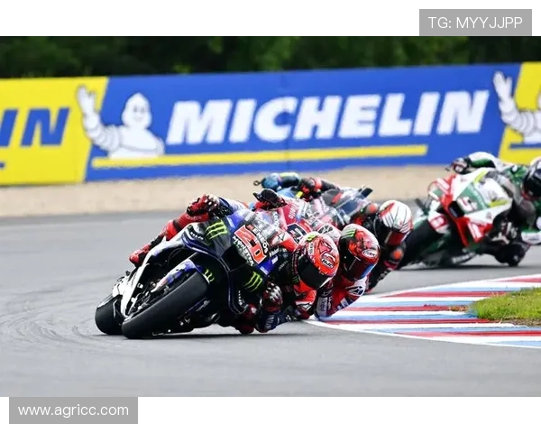 MotoGP赛事最新动态：世界顶级车手激烈角逐与赛季预测