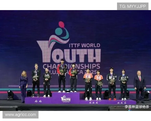 新星强势逆转夺冠掀起网坛最新热潮聚焦赛事亮点风云对决全程回顾