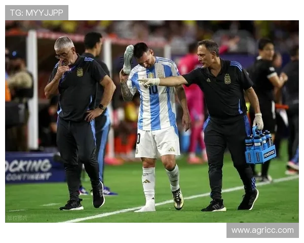 梅西加盟国际米兰引爆全球足坛关注 期待新赛季重燃辉煌