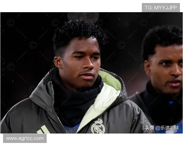 欧洲豪门爆冷出局引发球迷热议各队冬窗引援动向成焦点持续升温中